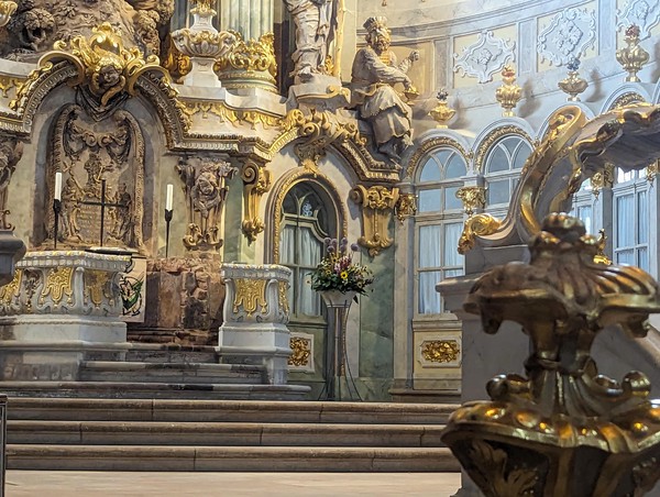 MInd-boggling to think this was only restored from a ruin in 2005.  The High Altar has been left as unrestored rubble as a mermorial.