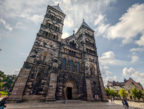 This west front, very reminiscent of Southwell Minster to me, was pretty much pulled down and rebuilt in the 19th century.