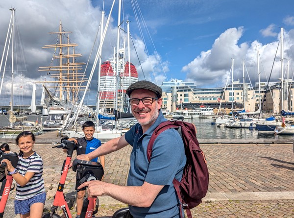 A really zippy way to explore a new city
