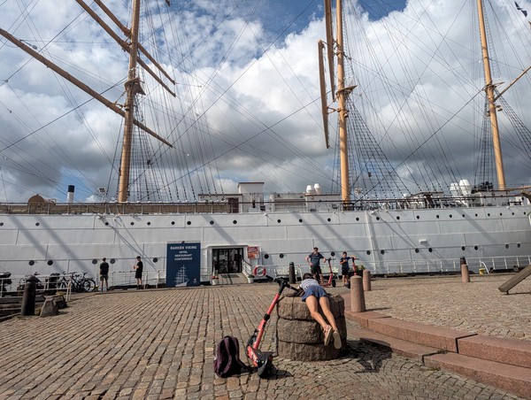 A really zippy way to explore a new city