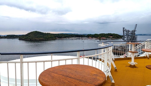 Departing Oslo Harbourside